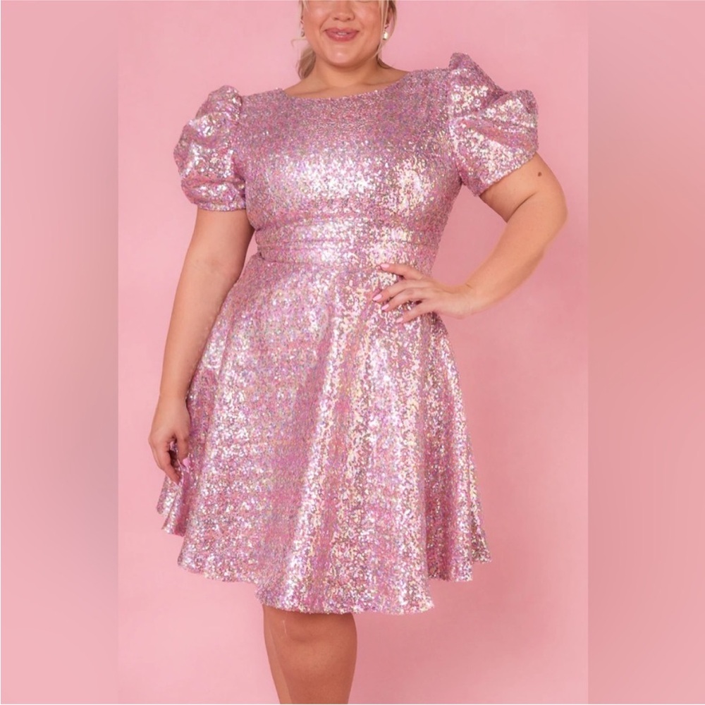 Ivy City - Pink Sequin Puff Sleeve Dress - Picture 5 of 8
